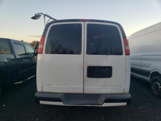 1GCGG25V871224311 - 2007 CHEVROLET EXPRESS G2 WHITE photo 6