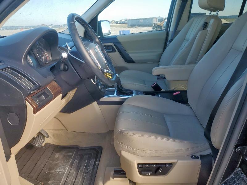 SALFR2BG5DH362671 - 2013 LAND ROVER LR2 HSE BLACK photo 7