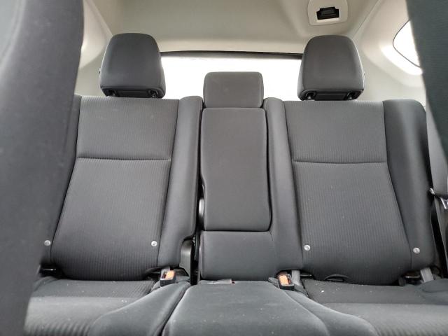 2T3BFREV2HW654666 - 2017 TOYOTA RAV4 LE WHITE photo 10