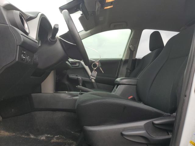 2T3BFREV2HW654666 - 2017 TOYOTA RAV4 LE WHITE photo 7