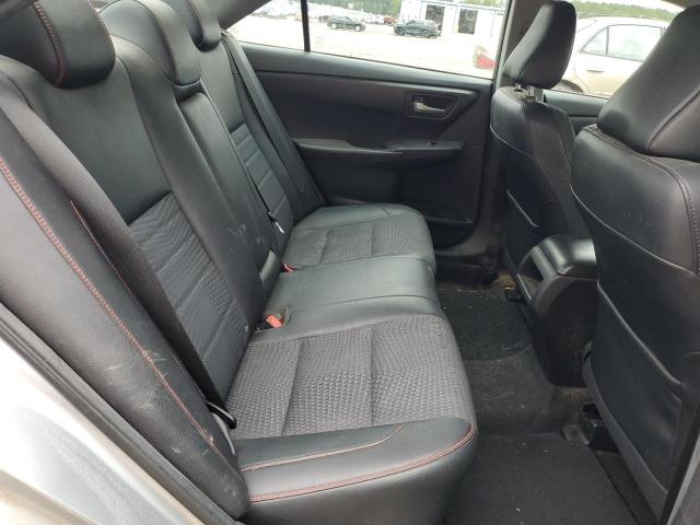 4T1BF1FK3FU894370 - 2015 TOYOTA CAMRY LE 银色 照片 10