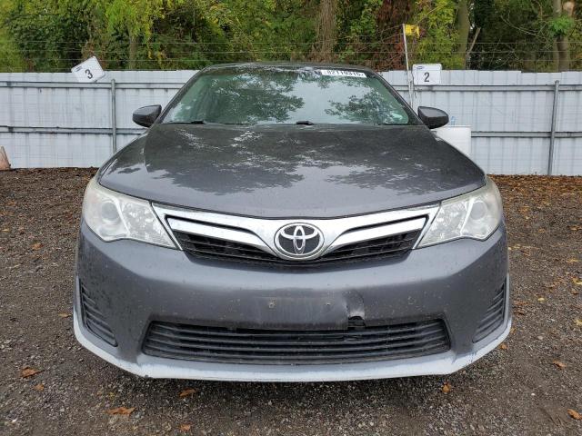 4T1BF1FKXDU212940 - 2013 TOYOTA CAMRY L GRAY photo 5