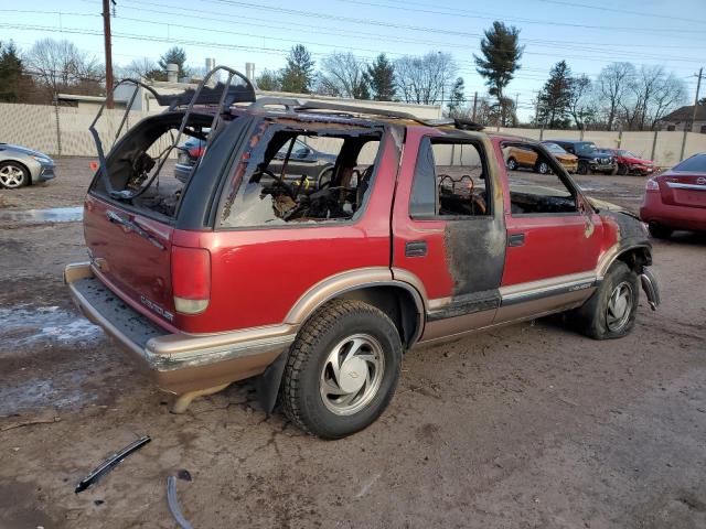 1GNDT13W9T2245409 - 1996 CHEVROLET BLAZER RED photo 3