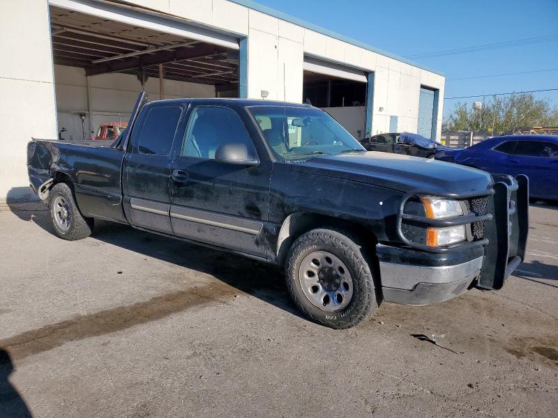 1GCEC19T46E245847 - 2006 CHEVROLET SILVERADO C1500 Սև լուսանկար 4