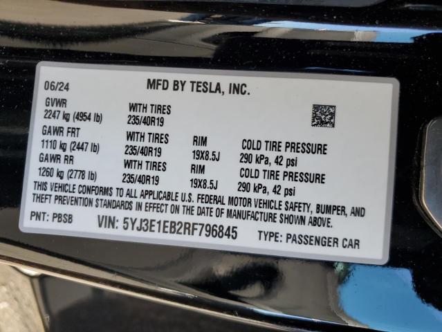 5YJ3E1EB2RF796845 - 2024 TESLA MODEL 3 შავი ფოტო 13