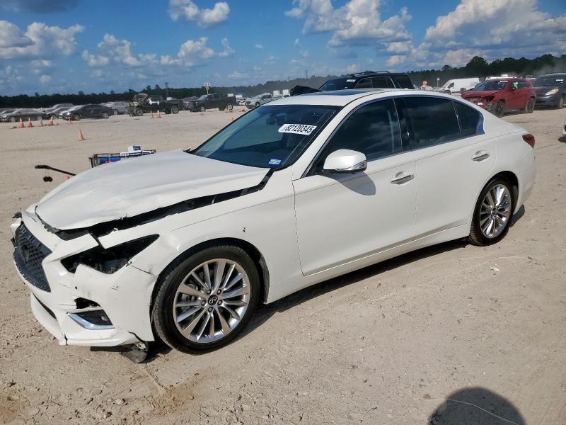 2023 INFINITI Q50 LUXE, 