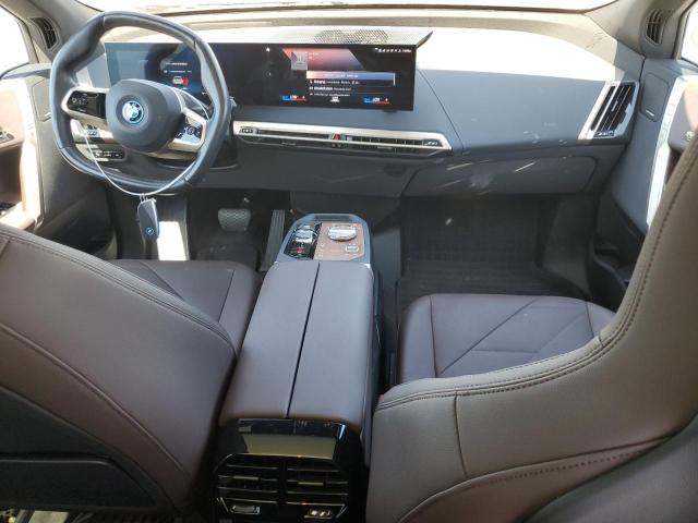 WB523CF02PCM57812 - 2023 BMW IX XDRIVE50 Blanc photo 8