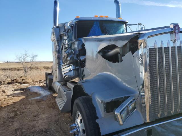 1XKWD49XXPR216020 - 2023 KENWORTH CONSTRUCTI W900 SILVER photo 9