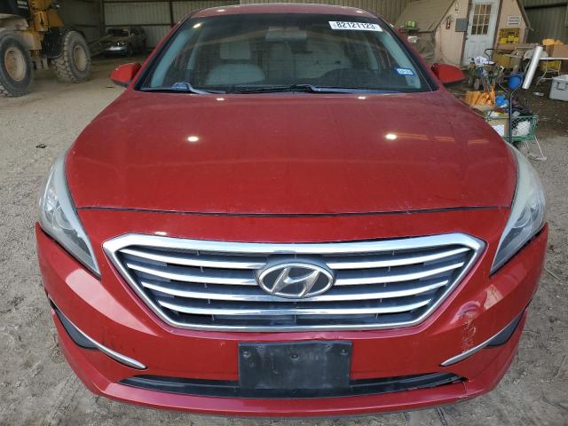 5NPE24AF4HH509050 - 2017 HYUNDAI SONATA SE RED photo 5