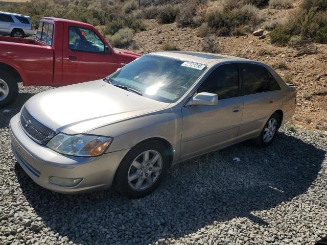 2001 TOYOTA AVALON XL, 