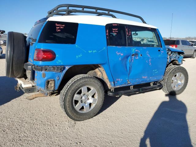 JTEBU11F080104713 - 2008 TOYOTA FJ CRUISER BLUE photo 3