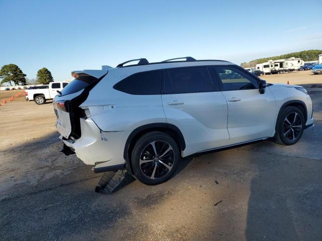 5TDJZRAH2MS078026 - 2021 TOYOTA HIGHLANDER XSE WHITE photo 3