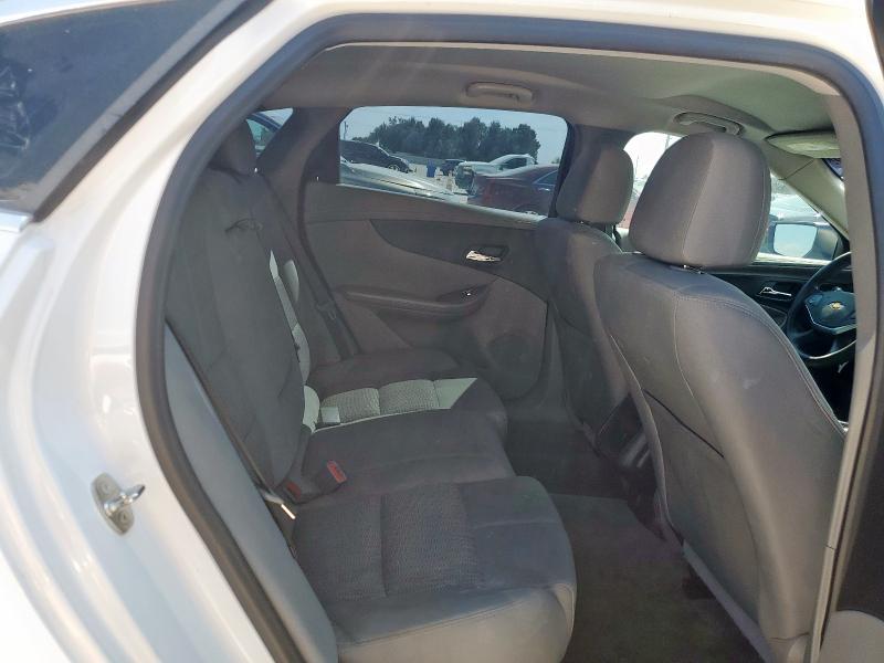 2G11X5SAXG9208253 - 2016 CHEVROLET IMPALA LS WHITE photo 10