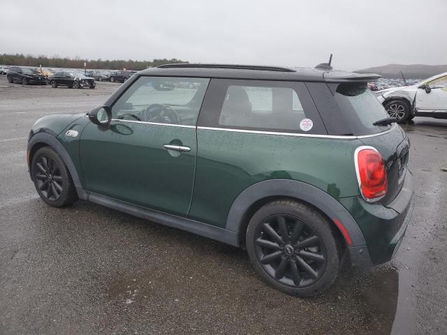 WMWXP7C57G3B33213 - 2016 MINI COOPER S GREEN photo 2