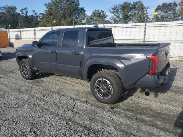 3TMLB5JN3SM099086 - 2025 TOYOTA TACOMA DOUBLE CAB GRAY photo 2