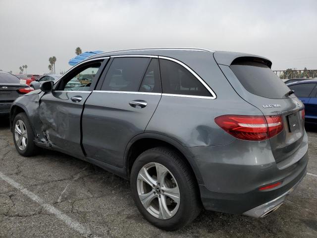 WDC0G4KB2JV037289 - 2018 MERCEDES-BENZ GLC 300 4MATIC GRAY photo 2