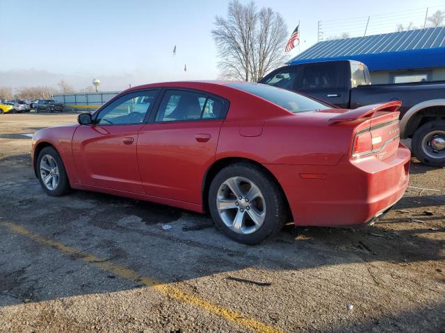 2C3CDXBG8DH525673 - 2013 DODGE CHARGER SE RED photo 2