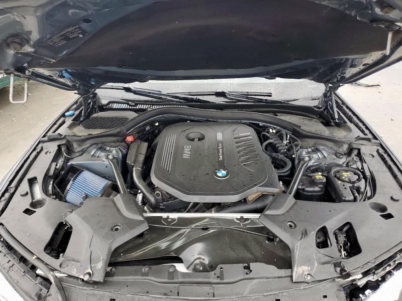 WBAJE5C32HG916414 - 2017 BMW 540 I GRAY photo 11