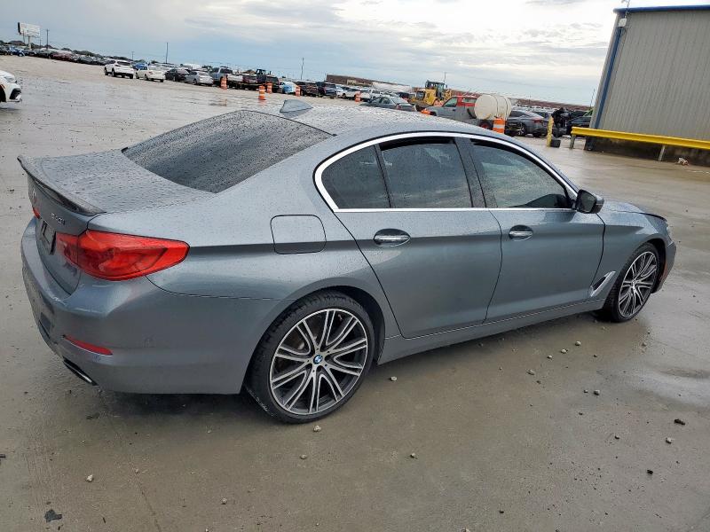 WBAJE5C32HG916414 - 2017 BMW 540 I GRAY photo 3