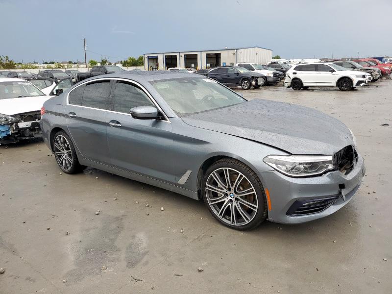 WBAJE5C32HG916414 - 2017 BMW 540 I GRAY photo 4