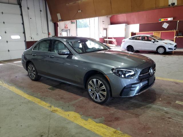 W1KZF5KBXNB015897 - 2022 MERCEDES-BENZ E 450 4MATIC GRAY photo 4