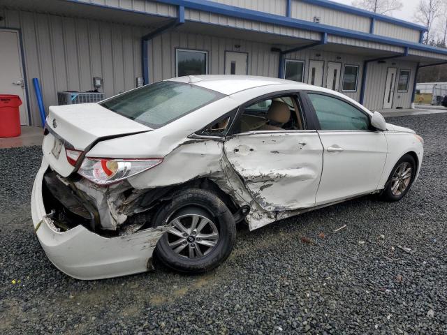 5NPEB4AC2DH642101 - 2013 HYUNDAI SONATA GLS WHITE photo 3