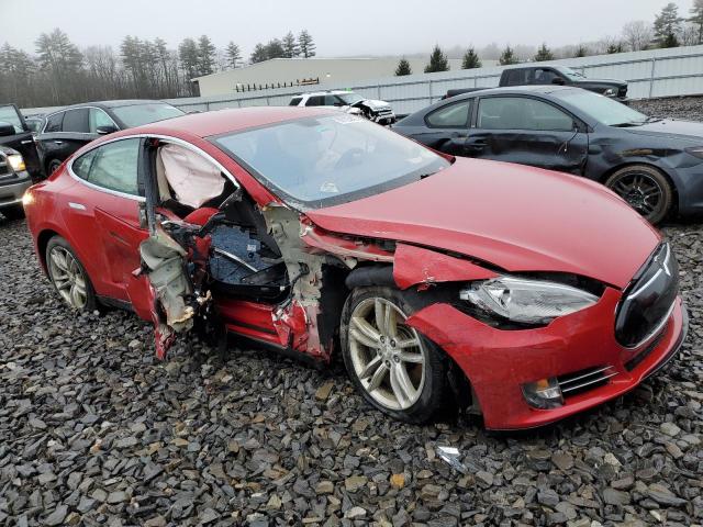 5YJSA1H19EFP34251 - 2014 TESLA MODEL S Qırmızı foto 4