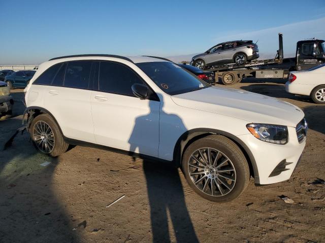 WDC0G4JB4KF596467 - 2019 MERCEDES-BENZ GLC 300 WHITE photo 4