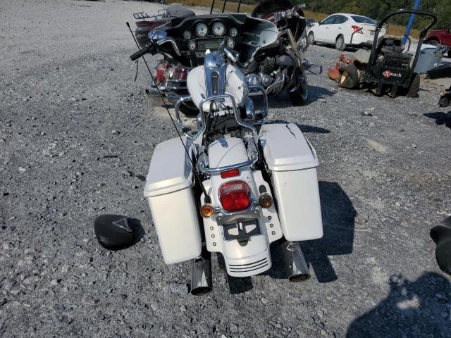 1HD1KB4108Y709603 - 2008 HARLEY-DAVIDSON FLHX თეთრი ფოტო 4