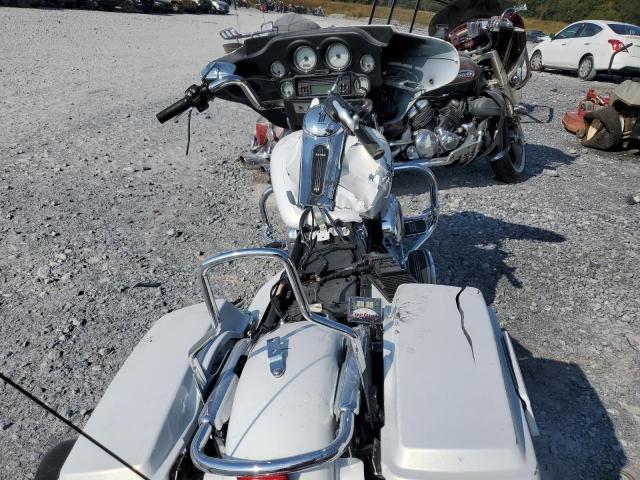 1HD1KB4108Y709603 - 2008 HARLEY-DAVIDSON FLHX თეთრი ფოტო 6