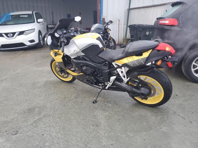 WB10591A76ZM28517 - 2006 BMW K1200 S YELLOW photo 3