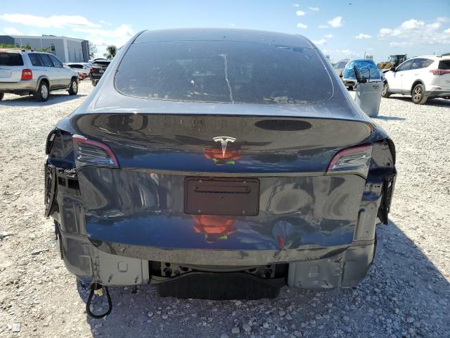 7SAYGDED3SA371501 - 2025 TESLA MODEL Y GRAY photo 6
