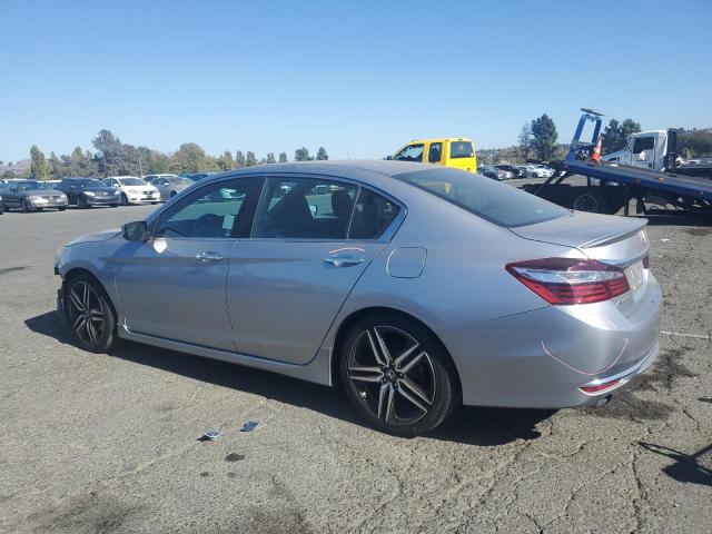 1HGCR2F54HA256165 - 2017 HONDA ACCORD SPORT SILVER photo 2