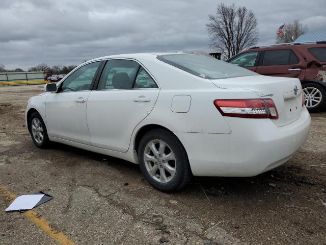 4T4BF3EK4BR102403 - 2011 TOYOTA CAMRY BASE WHITE photo 2