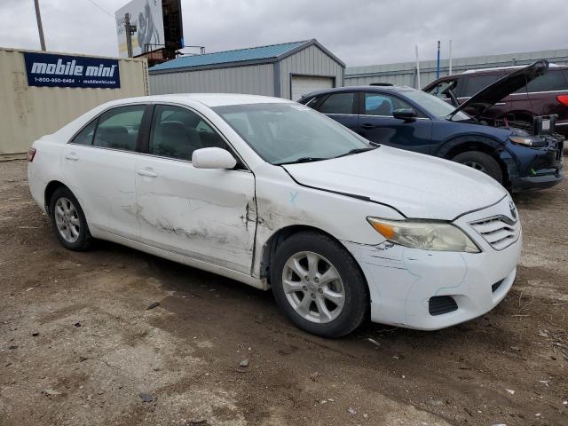 4T4BF3EK4BR102403 - 2011 TOYOTA CAMRY BASE WHITE photo 4