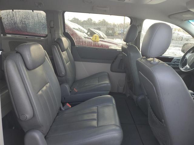 2A8HR54X59R640830 - 2009 CHRYSLER TOWN & COU TOURING WHITE photo 11