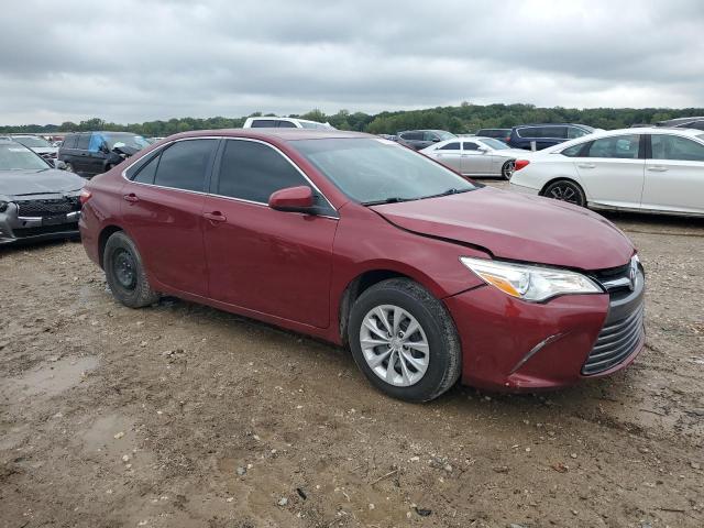 4T1BF1FK7GU578584 - 2016 TOYOTA CAMRY LE RED photo 4