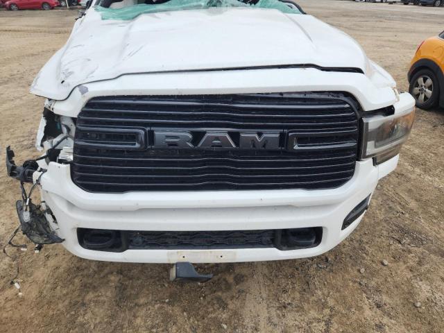 3C6UR5FJ8KG664170 - 2019 RAM 2500 LARAMIE Սպիտակ լուսանկար 11