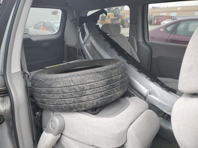 KNDMB233866044167 - 2006 KIA SEDONA EX SILVER photo 11