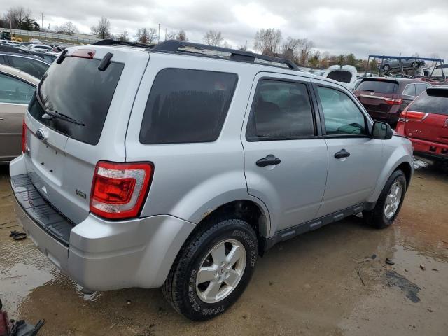 1FMCU0DG4CKB17903 - 2012 FORD ESCAPE XLT SILVER photo 3