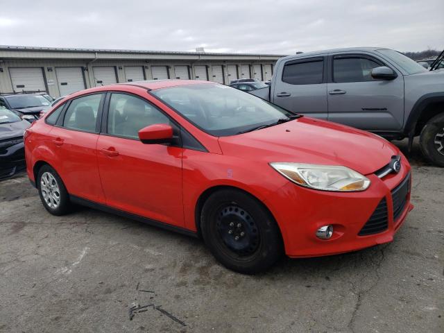 1FAHP3F26CL205453 - 2012 FORD FOCUS SE RED photo 4