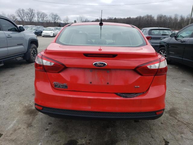 1FAHP3F26CL205453 - 2012 FORD FOCUS SE RED photo 6