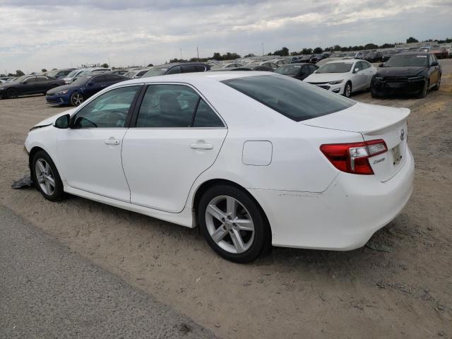 4T1BF1FK4CU199584 - 2012 TOYOTA CAMRY BASE WHITE photo 2