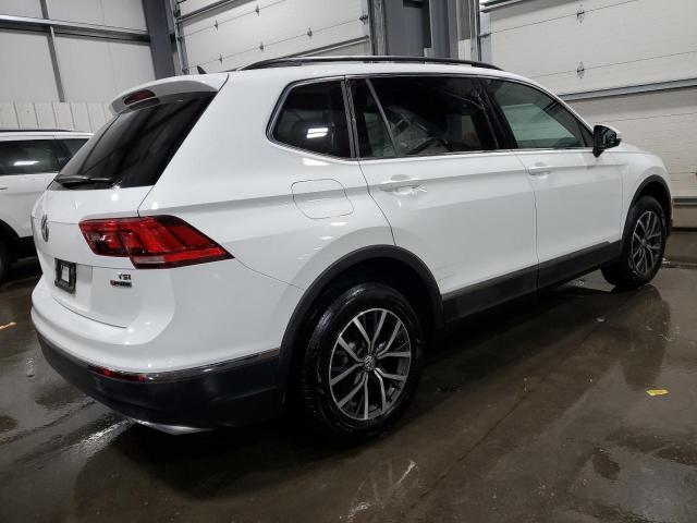 3VV2B7AX7JM194680 - 2018 VOLKSWAGEN TIGUAN SE WHITE photo 3