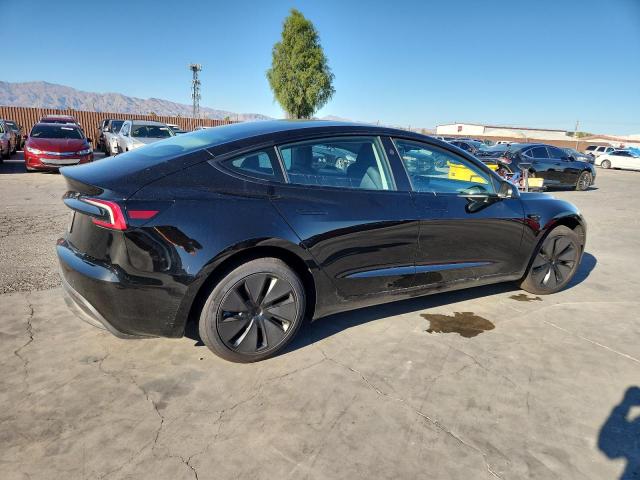 5YJ3E1EA1SF027797 - 2025 TESLA MODEL 3 黑色 照片 3