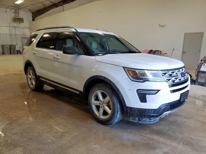 1FM5K7D85JGC84772 - 2018 FORD EXPLORER XLT WHITE photo 4