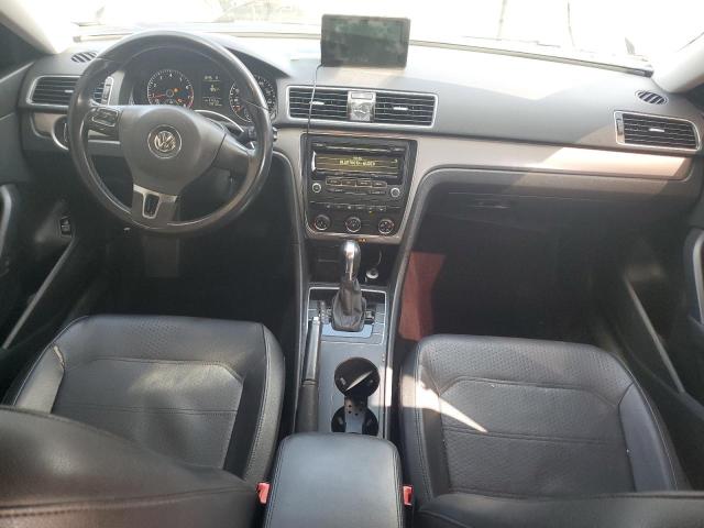 1VWAT7A34EC066888 - 2014 VOLKSWAGEN PASSAT S BLUE photo 8