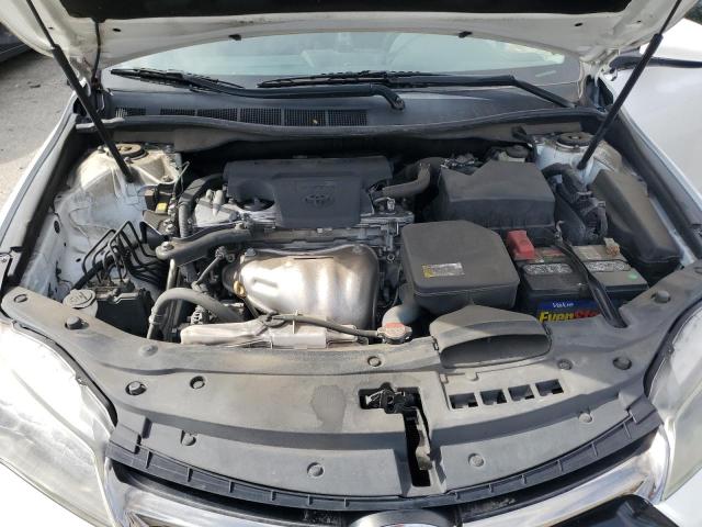 4T1BF1FK5GU261323 - 2016 TOYOTA CAMRY LE 白色 照片 11