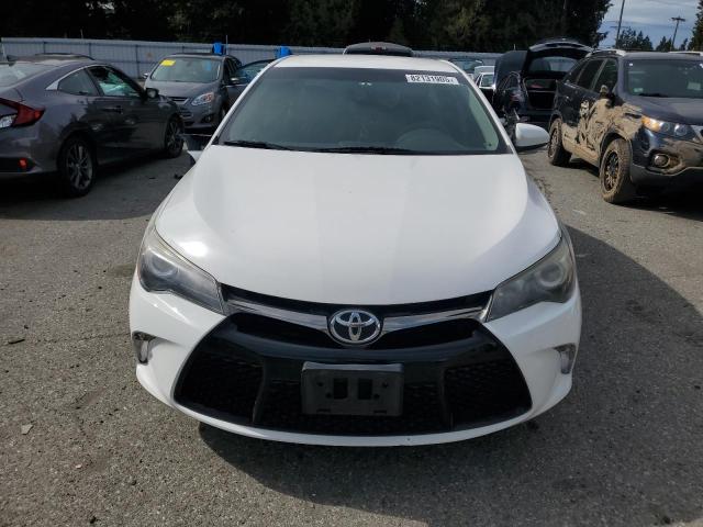 4T1BF1FK5GU261323 - 2016 TOYOTA CAMRY LE 白色 照片 5