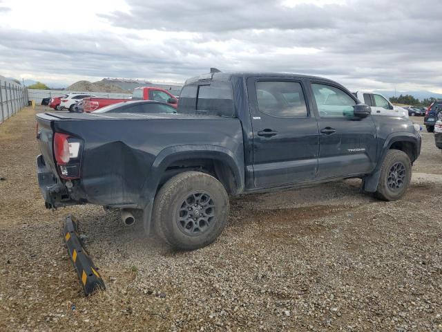 3TMCZ5ANXJM158581 - 2018 TOYOTA TACOMA DOUBLE CAB 黑色 照片 3